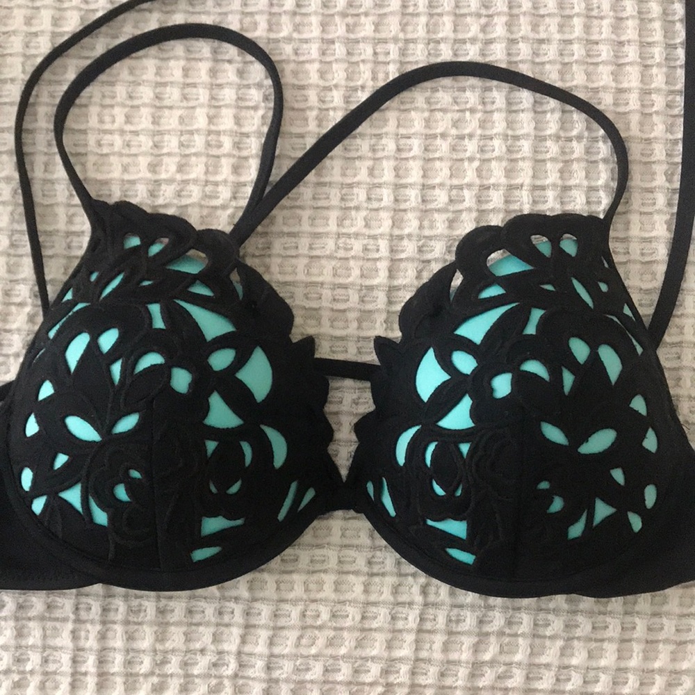 Bathing suit top